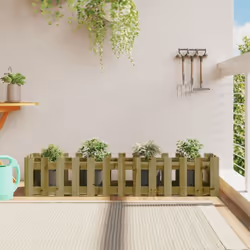 Ce lit surélevé de jardin en bois est un excellent choix pour cultiver une variété de fleurs ou de plantes. Bois imprégné : l ...