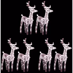 Créez une belle décoration dans votre jardin en cette période des fêtes avec ces adorables rennes de Noël lumineux. Matériau ...
