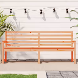 Ce banc de jardin classique en bois est parfait pour une utilisation à l'extérieur et est conçu pour être le point central de ...