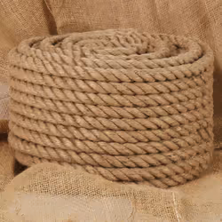 Cette corde de jute polyvalente est idéale pour les projets d'art et d'artisanat, les arrangements floraux, le jardinage, les ...