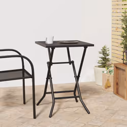 Cette table de jardin pliable a un design élégant en maille et ajoute une touche de style contemporain à votre patio ou à vot ...