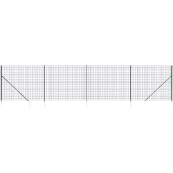 Cette clôture en treillis métallique polyvalente avec piquets d'ancrage est idéale pour créer une barrière sûre et durable au ...