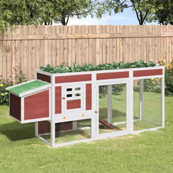 Le poulailler en bois offre un endroit confortable et accueillant pour les petits animaux, en particulier les poules, et leur ...