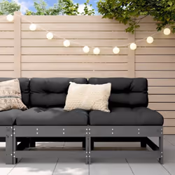 Ces canapés centraux de jardin en bois, qui se distinguent par leur design à lattes, seront un excellent supplément à votre j ...