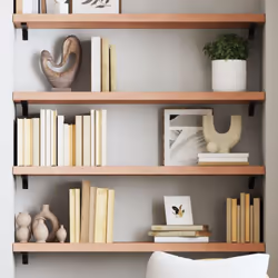 Avez-vous besoin de plus de possibilités de stockage mais n’avez pas d’espace ? Cette étagère murale de style rustique est la ...