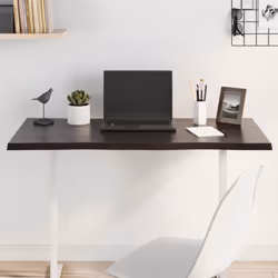 Donnez une nouvelle vie à votre table avec ce dessus de table en bois. C'est une excellente solution pour renouveler votre ta ...