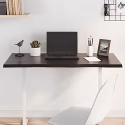 Donnez une nouvelle vie à votre table avec ce dessus de table en bois. C'est une excellente solution pour renouveler votre ta ...