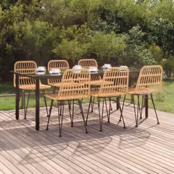 Créez une esthétique convaincante et uniforme dans votre espace extérieur avec cet ensemble de salle à manger de jardin ! Mat ...