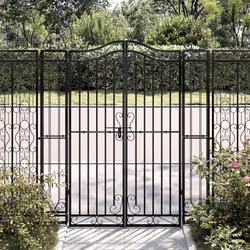 Ce portail de jardin ornemental avec des poteaux élégants constitue une entrée idéale pour la clôture autour de votre jardin  ...