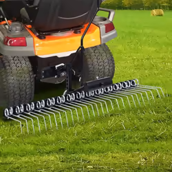 Description générale Le scarificateur pour tondeuse autoportée est conçu pour éliminer efficacement la mousse et les mauvaise ...