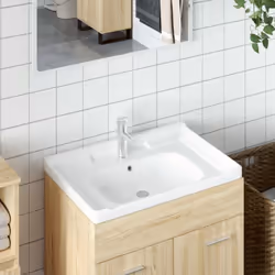 Cet évier est un supplément chic et intemporel à toute salle de bain, toilettes ou salle d'eau. Matériau durable : la vasque ...