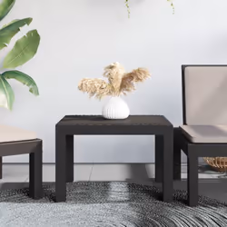 Profitez d'un bon moment de thé avec votre famille et vos amis autour de cette table de jardin ! Elle apportera une touche de ...