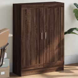 Cette armoire à livres, au design épuré et classique, se veut un supplément décoratif et pratique à votre décoration intérieu ...