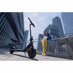Ninebot by Segway E2 Plus E II Trottinette Électrique 25 km/h Noir - Vue supplémentaire 8