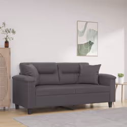 Ce canapé 2 places, qui se démarque par son design moderne et ses coussins décoratifs, sera un excellent endroit pour discute ...