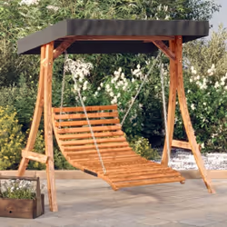 Ce lit de balançoire en bois avec auvent est le choix parfait si vous êtes à la recherche de détente et de plaisir dans les e ...