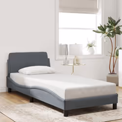 Obtenez une meilleure nuit de sommeil reposante grâce à ce cadre de lit avec tête de lit ! Il est un supplément accueillant à ...