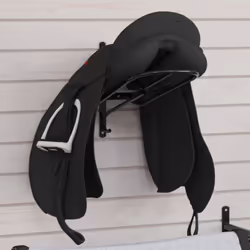 Ce porte-selle mural garde votre harnachement propre, organisé et prêt à l’emploi. Construction durable et robuste : ce porte ...