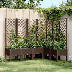 Cette jardinière avec treillis est un excellent choix pour les plantes grimpantes dans votre jardin, sur votre patio et terra ...