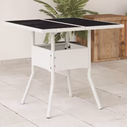 Rassemblez-vous autour de cette table de jardin pour profiter d’un repas ou discuter avec votre famille et vos amis dans le j ...