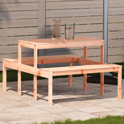 Cette table de pique-nique en bois est parfaite pour une utilisation à l'extérieur et est conçue pour être le point central d ...