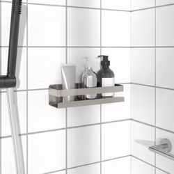 Maximisez l'espace de votre douche et gardez vos objets essentiels bien rangés et organisés grâce à cette étagère de douche p ...