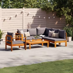 Cet ensemble de canapés de jardin est le complément parfait de votre arrière-cour, terrasse ou patio, offrant un espace confo ...