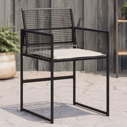 Détendez-vous et profitez de l'extérieur dans ces confortables chaises de jardin ! Matériau durable : la résine tressée, égal ...