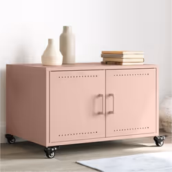 Cette table basse robuste est conçue pour être un point de mire de votre pièce avec un design tendance mais pratique. Matéria ...