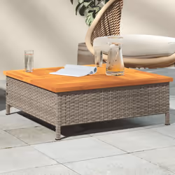 Rassemblez-vous autour de cette table de jardin pour savourer une tasse de café ou discuter avec votre famille et vos amis da ...