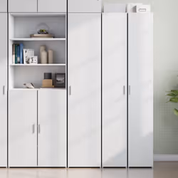 Vous cherchez un buffet haut de gamme stylé ? Ce buffet haut bien conçu ajoute un charme élégant à votre intérieur existant ! ...