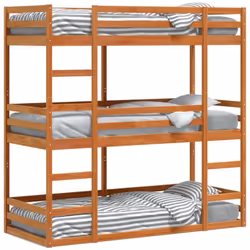 Ce lit superposé triple en bois est élégant et fonctionnel, ce qui en fait un supplément parfait à toute pièce dont l'espace  ...