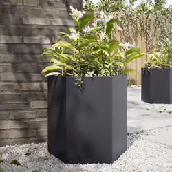 La jardinière est idéale pour cultiver une variété de vos fleurs et plantes préférées dans votre jardin et tout espace de vie ...