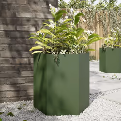 La jardinière est idéale pour cultiver une variété de vos fleurs et plantes préférées dans votre jardin et tout espace de vie ...