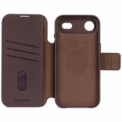 Decoded D26IPO17ADW5CN Étui avec portefeuille iPhone Air Marron - Vue supplémentaire 5