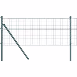 La clôture Euro vidaXL est la meilleure option pour embellir votre jardin et garder tout en sécurité. Robuste et dans un vert ...