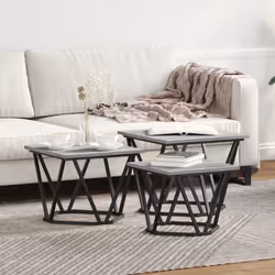 Cette table basse moderne et stylée va embellir votre salon ou votre chambre d'invité. Avec son chic gris Sonoma et ses jambe ...
