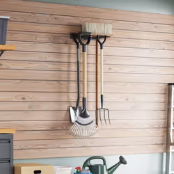 Gardez vos outils organisés et facilement accessibles grâce à cet élégant support de rangement pour outils de jardin. Matéria ...
