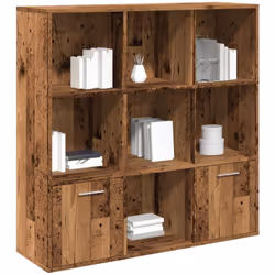 Cette armoire à livres, au design épuré et classique, se veut un supplément décoratif et pratique à votre décoration intérieu ...