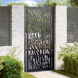 Ce portail de jardin, offrant une combinaison parfaite de résistance et de élégance, constitue un point d'entrée idéal pour l ...