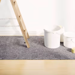 Cette bâche de protection contre la peinture mesure 1 m de largeur et 50 m de longueur pour une surface totale de 50 m². Cett ...