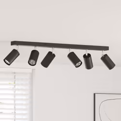 Ce projecteur plafond est une solution d'éclairage moderne et flexible, parfaite pour les grands espaces. Avec ses six têtes  ...