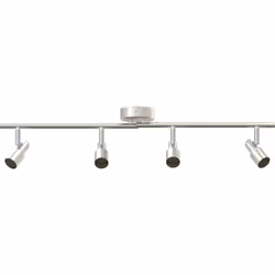 Ce projecteur de plafond stylé offre un éclairage flexible, parfait pour les salons et les salles à manger. Son design réglab ...