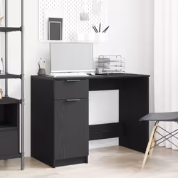 Le bureau d'ordi moderne en chêne noir est ton allié pour un espace de travail stylé et pratique. Parfait pour ceux qui veule ...