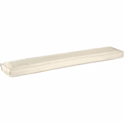 Ce coussin rectangulaire crème minimaliste va ajouter du confort à votre espace tout en étant pratique. Sa texture lisse et é ...
