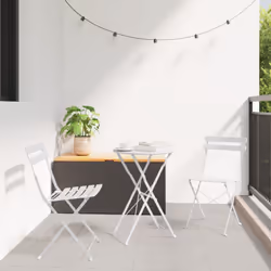Ce set de chaises de patio pliantes a une super allure et fonctionne trop bien dehors. Avec leur finition blanche cool, ces c ...