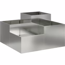 Ce pot de jardin ajoute un look moderne à tes espaces extérieurs, mêlant style et praticité. Fait en acier galvanisé, il amél ...