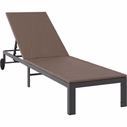 Cette chaise longue rembourrée allie confort et style, idéale pour tout espace extérieur. Avec sa finition lisse et sa jolie  ...