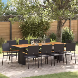 Cette table de jardin rectangulaire moderne est le centre idéal pour toute rencontre en extérieur. C'est chic et fait d'un mé ...
