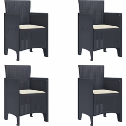 Cet ensemble de chaises de jardin avec coussins combine style et praticité, parfait pour passer du temps dehors avec tes amis ...
